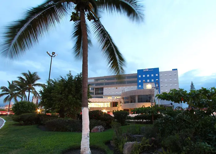 One Aeropuerto